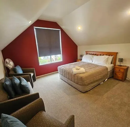 Chalet Kea Villa, 3-bedroom, Rotorua